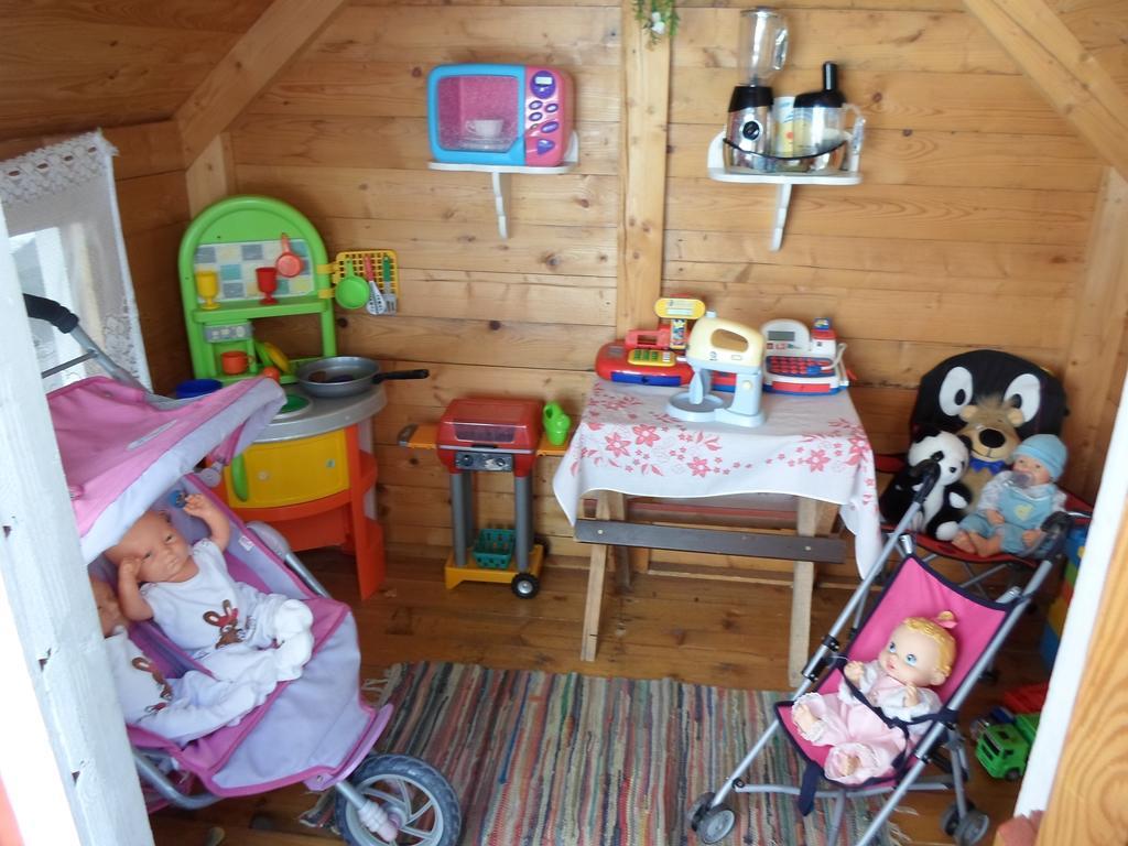 Panorama Szallas Mişcolţ Exterior foto